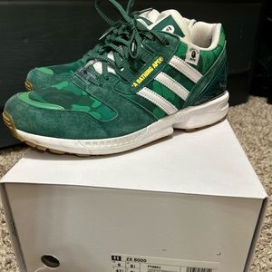 Mens Adidas x BAPE x Undefeated ZX8000 shoes